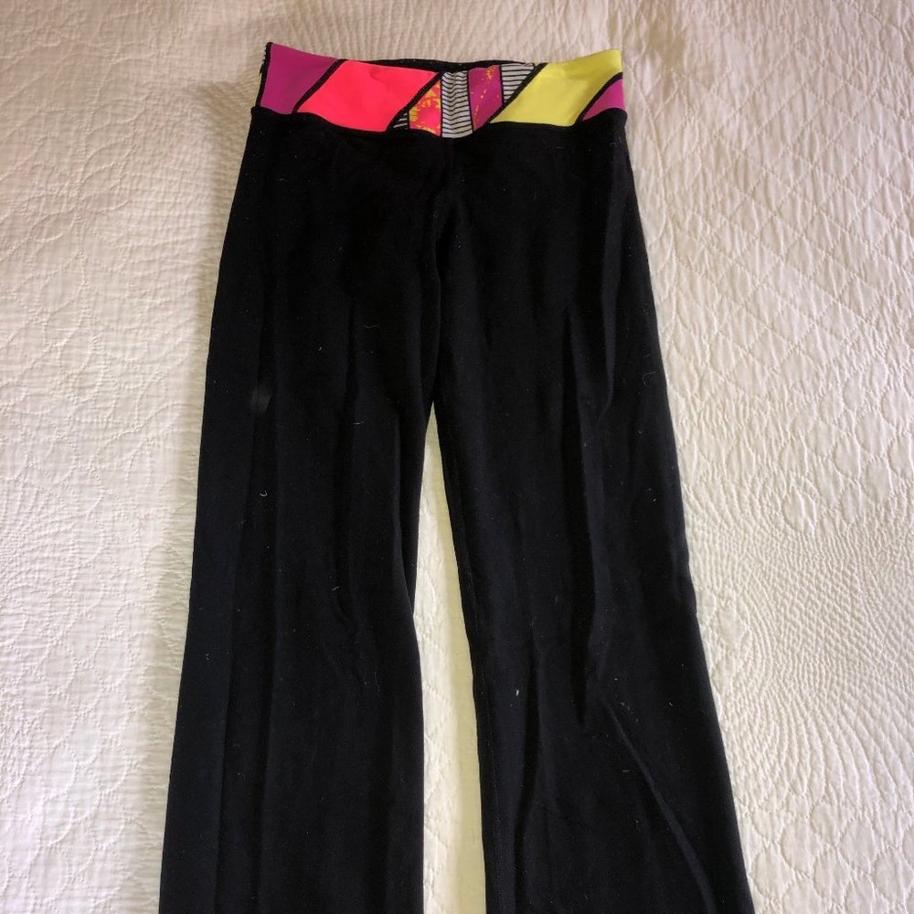 IVIVVA Wide-leg Yoga Pants - Size 10 (EUC)